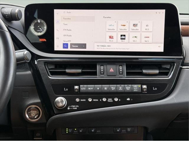 2024 Lexus ES 300h 