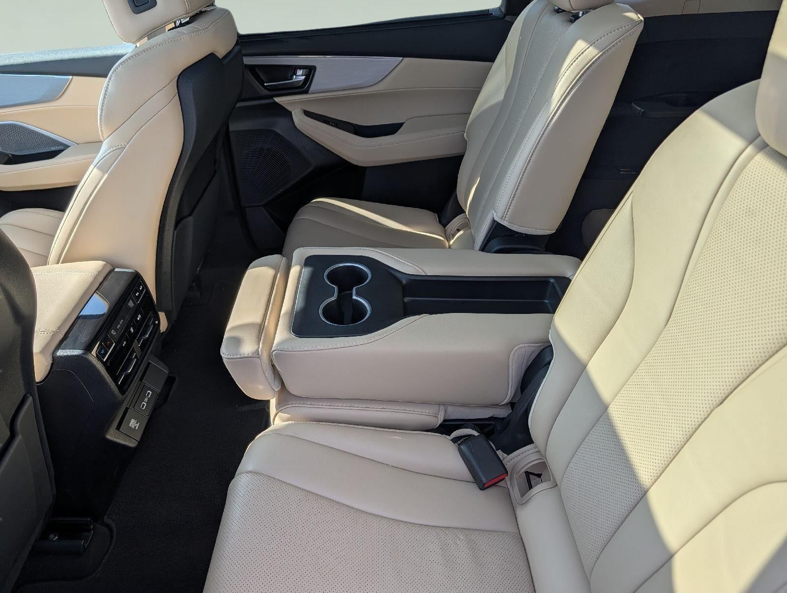 2023 Acura MDX w/Technology Package