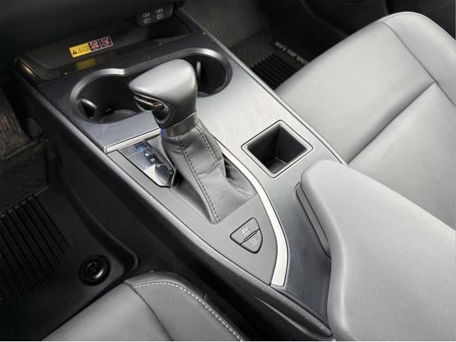 2023 Lexus UX AWD