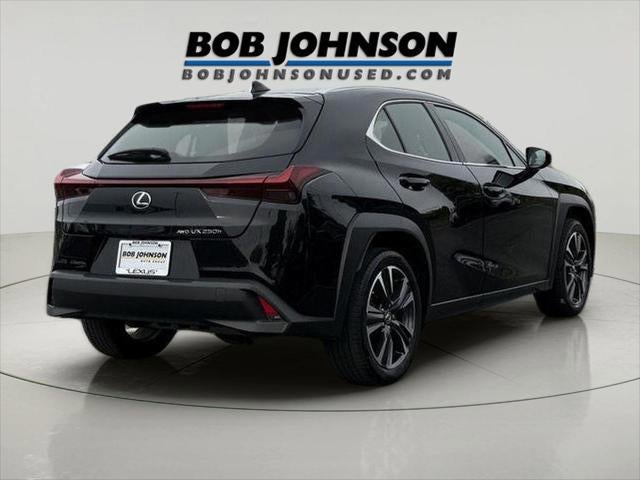 2023 Lexus UX AWD
