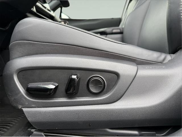 2023 Lexus UX AWD