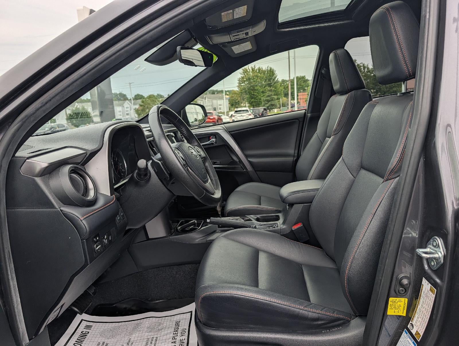 2018 Toyota RAV4 SE