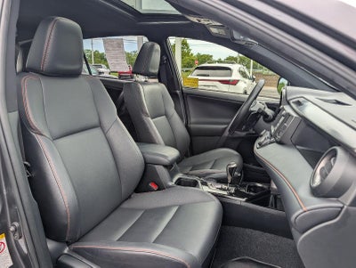 2018 Toyota RAV4 SE