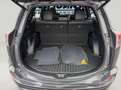 2018 Toyota RAV4 SE