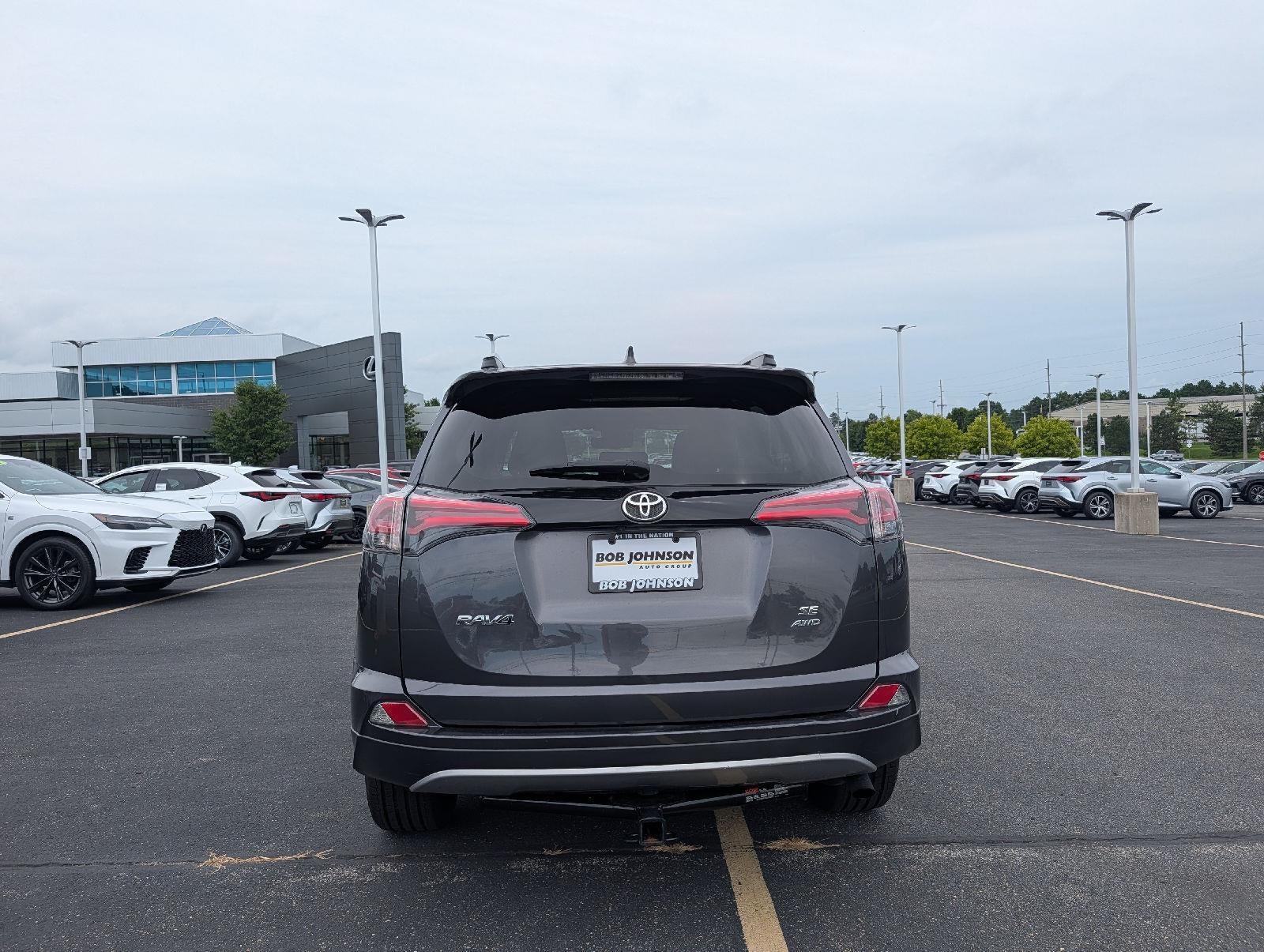 2018 Toyota RAV4 SE