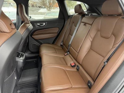 2022 Volvo XC60 Inscription