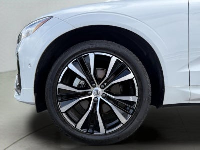 2025 Volvo XC60 SUV