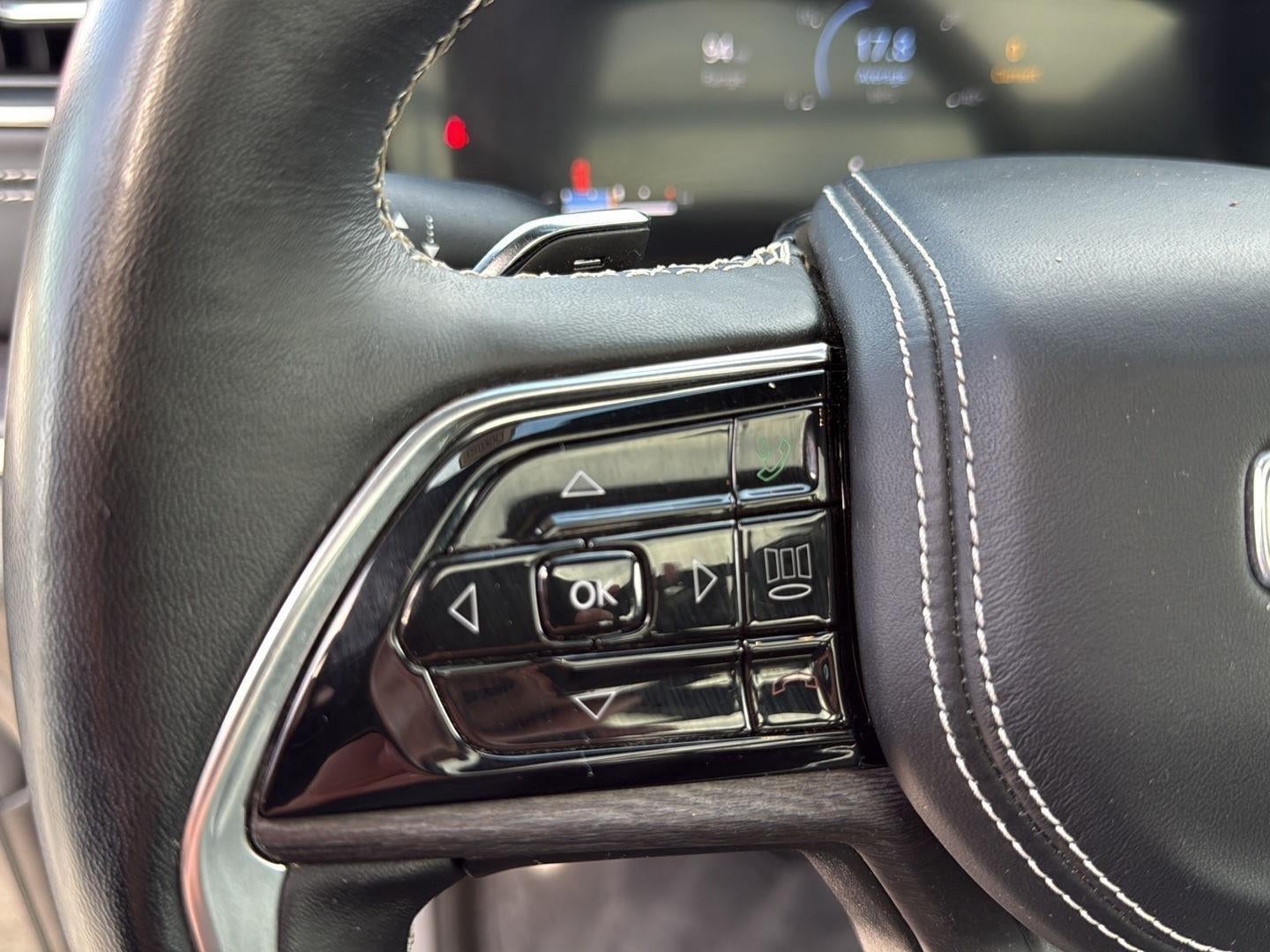 2022 Jeep Grand Cherokee Overland 4x4