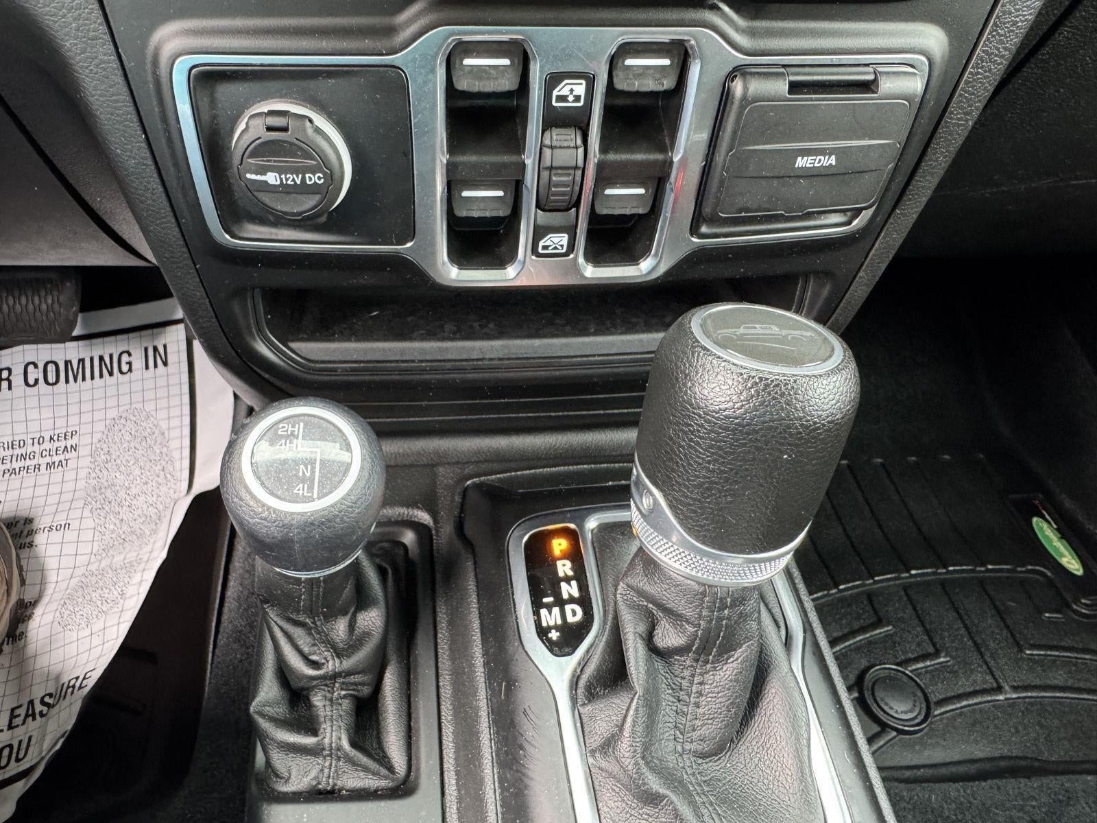 2022 Jeep Gladiator Sport S 4x4