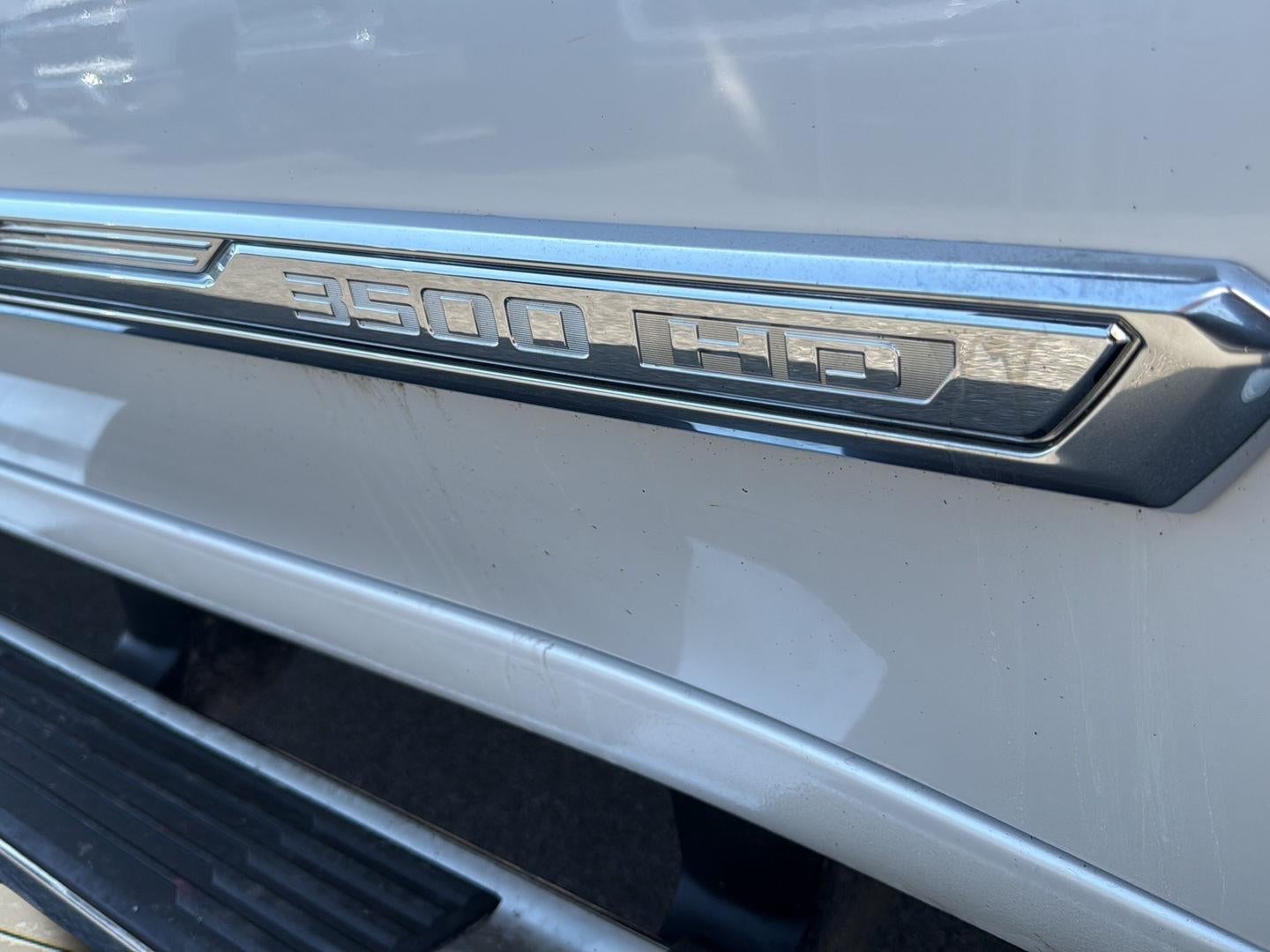 2025 Chevrolet Silverado 3500 HD High Country