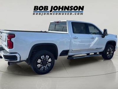 2025 Chevrolet Silverado 3500 HD High Country