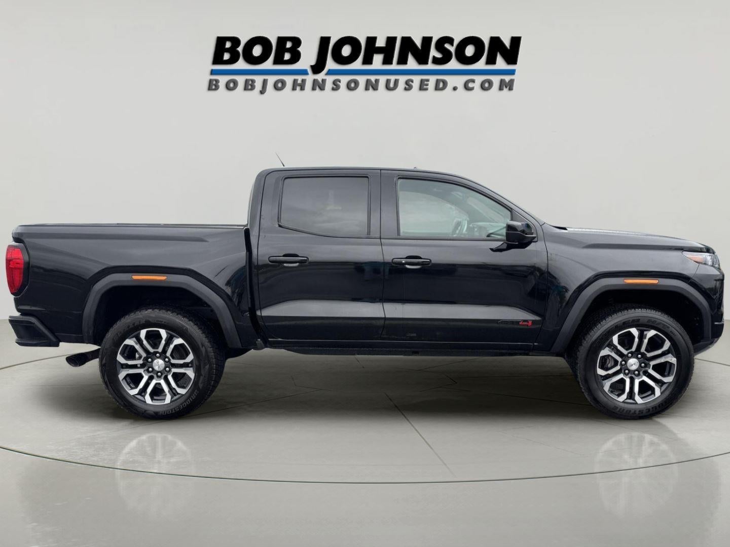 2024 GMC Canyon AT4