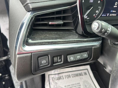 2022 Cadillac XT5 Premium Luxury