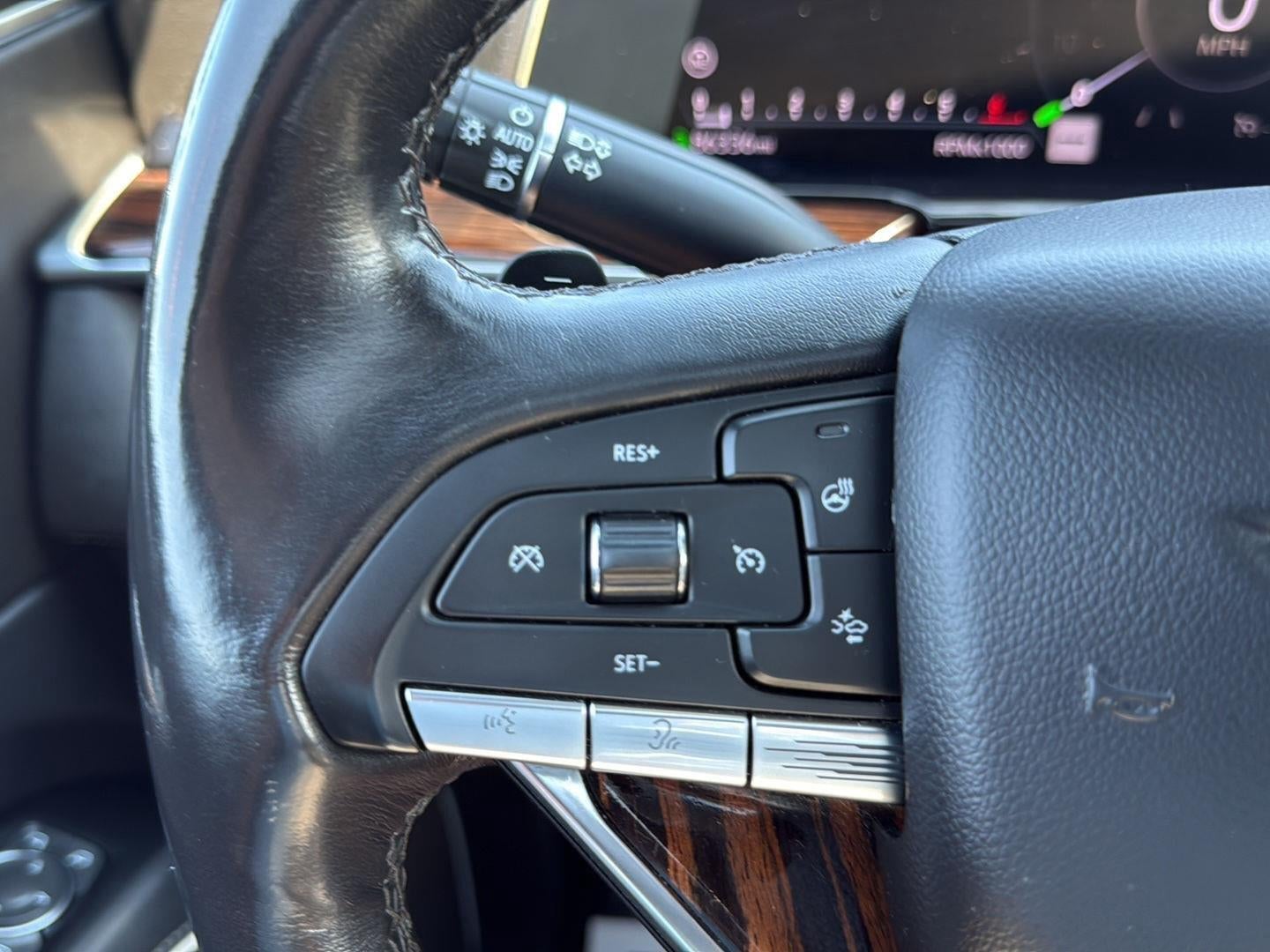 2023 Cadillac Escalade ESV Premium Luxury