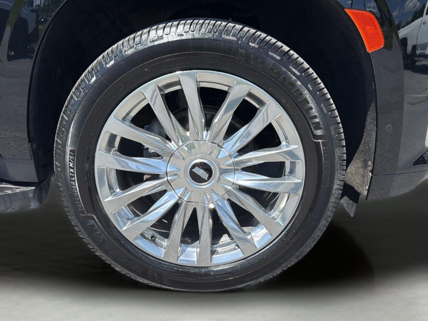2023 Cadillac Escalade ESV Premium Luxury