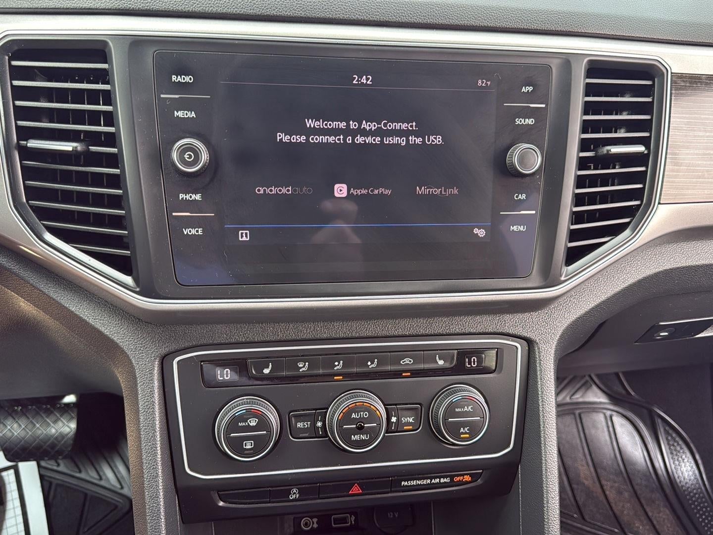 2019 Volkswagen Atlas 3.6L V6 SE w/Technology