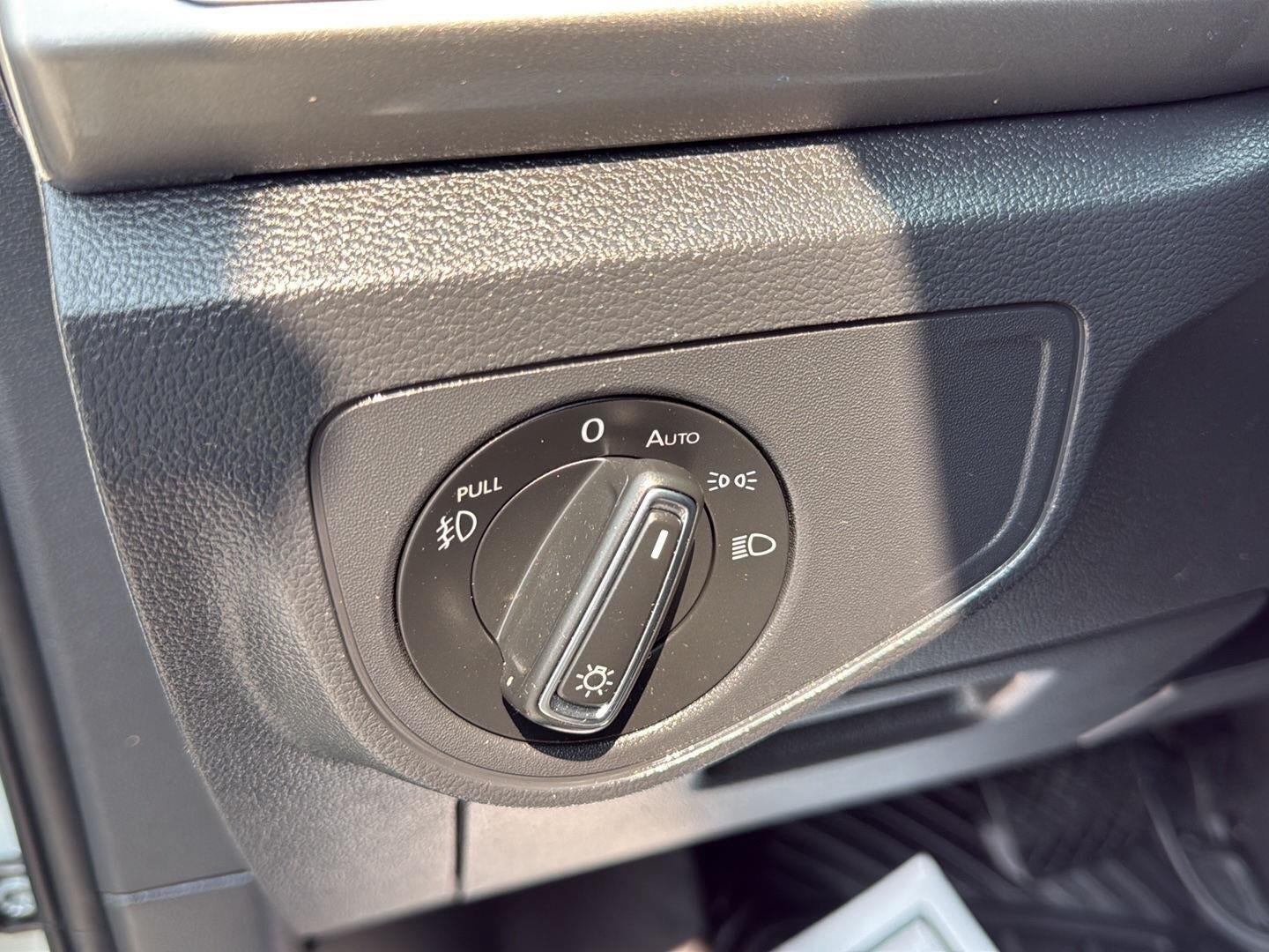 2019 Volkswagen Atlas 3.6L V6 SE w/Technology