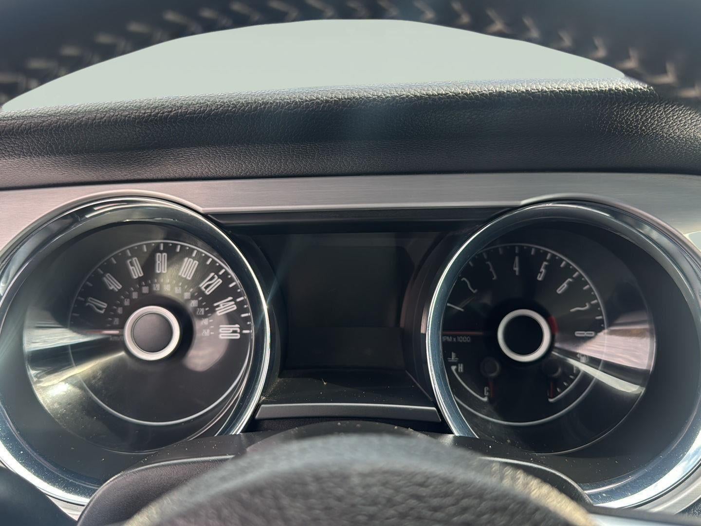 2014 Ford Mustang V6