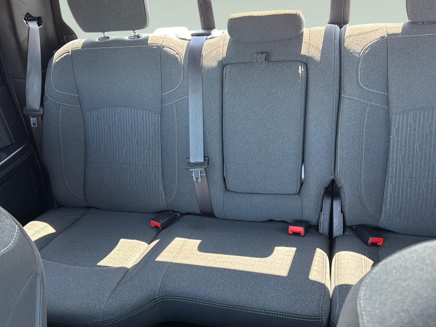 2022 RAM 3500 Big Horn Crew Cab 4x4 6'4" Box
