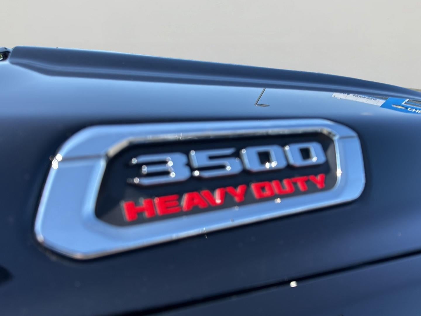 2022 RAM 3500 Big Horn Crew Cab 4x4 6'4" Box
