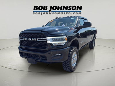 2022 RAM 3500 Big Horn Crew Cab 4x4 6'4" Box