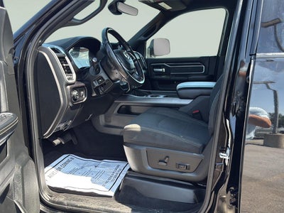 2022 RAM 3500 Big Horn Crew Cab 4x4 6'4" Box