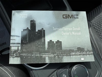 2022 GMC Terrain SLE