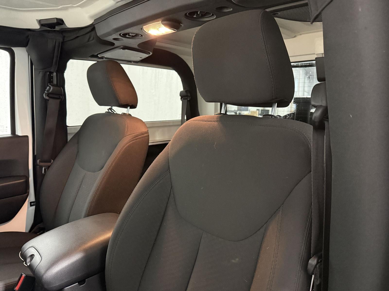 2017 Jeep Wrangler Sport 4x4