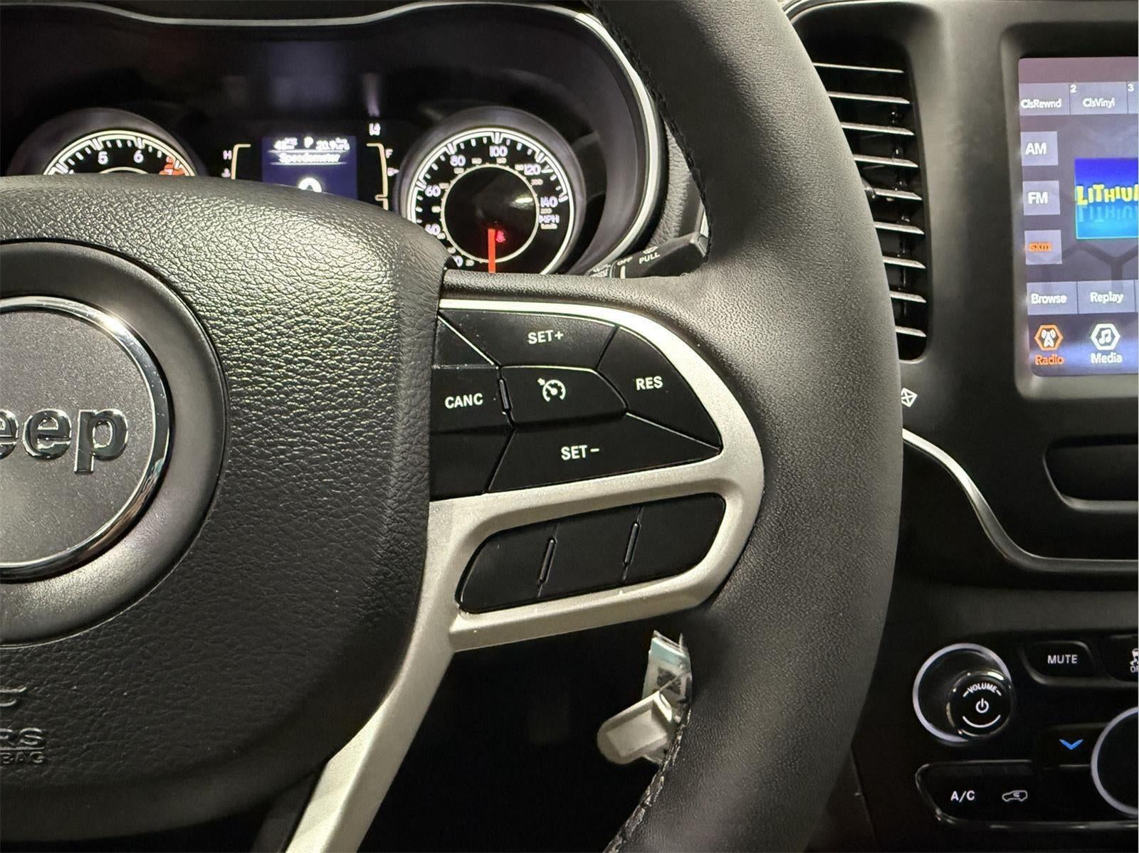 2022 Jeep Cherokee X 4x4