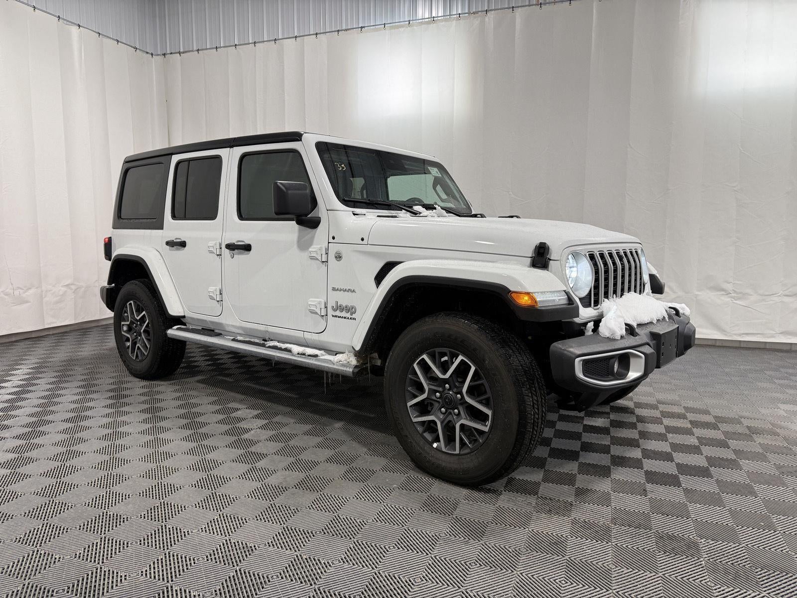 2024 Jeep Wrangler 4-Door Sahara
