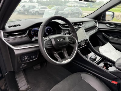 2025 Jeep Grand Cherokee Altitude X 4x4