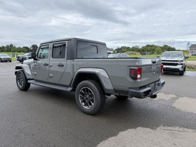 2023 Jeep Gladiator Overland 4x4