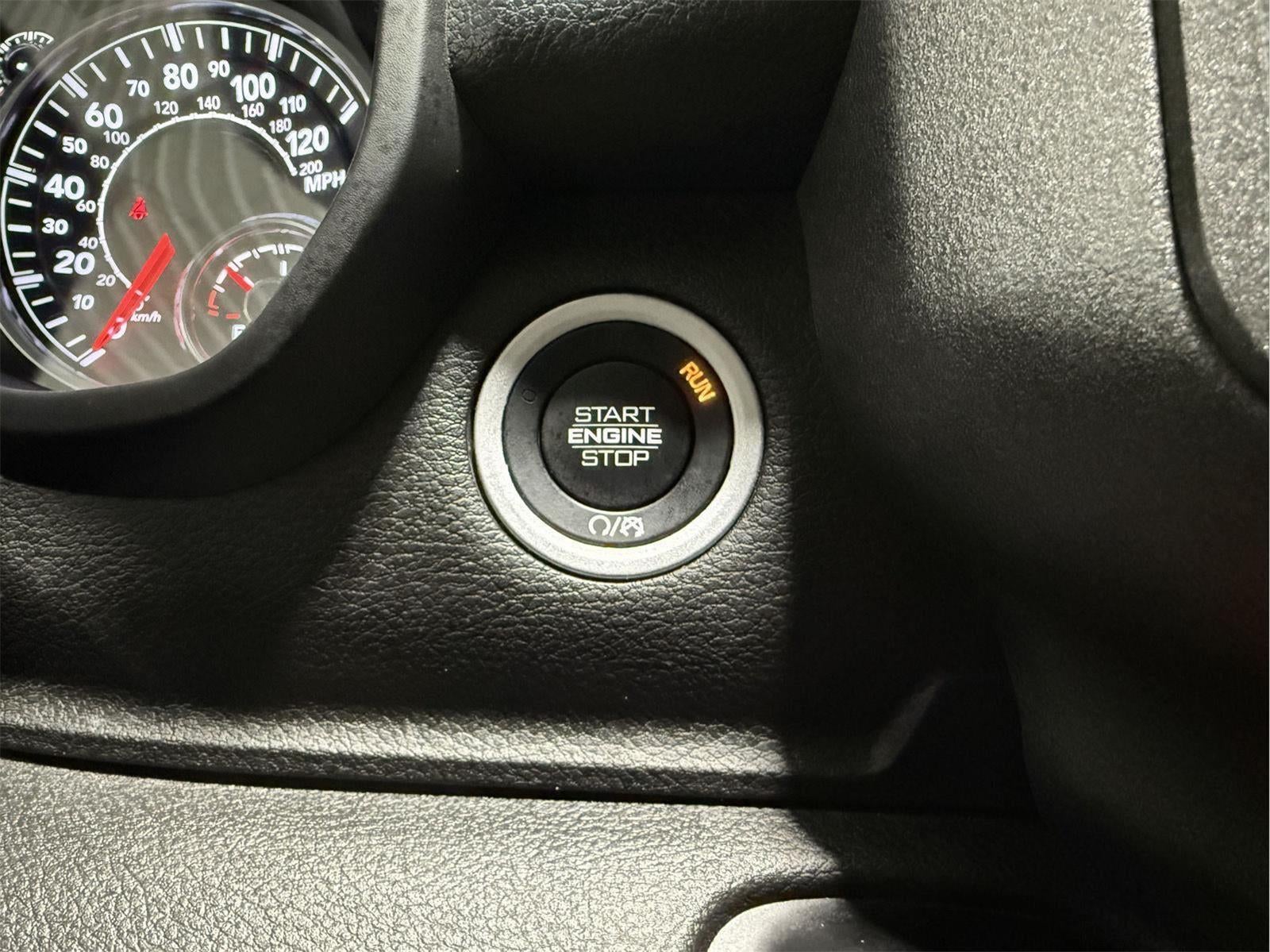 2023 RAM 1500 Tradesman Crew Cab 4x4 5'7' Box