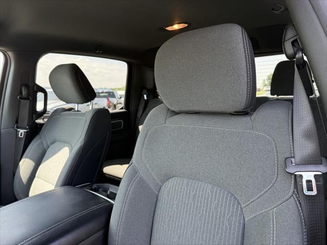 2023 RAM 1500 Big Horn Crew Cab 4x4 5'7' Box