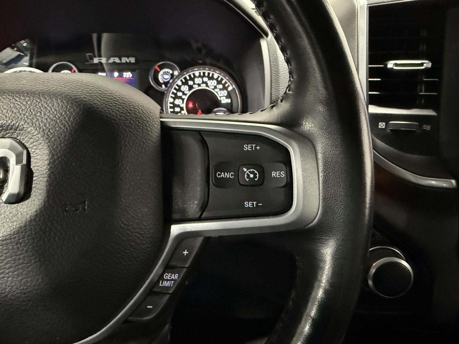 2023 RAM 1500 Big Horn Crew Cab 4x4 6'4' Box