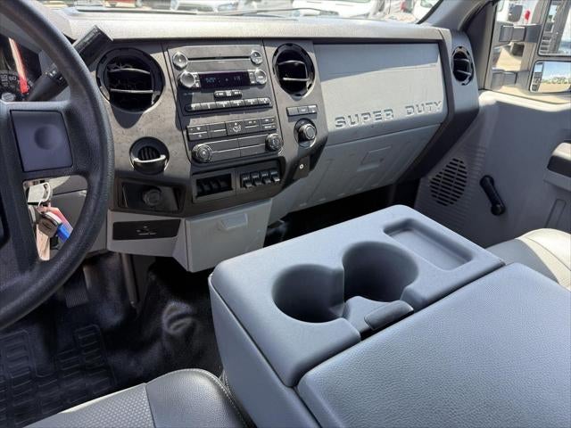 2015 Ford Super Duty F-350 DRW XL