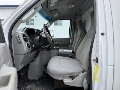 2019 Ford E-450 Cutaway E-450 DRW 158 WB