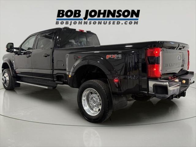 2023 Ford F-450 LARIAT