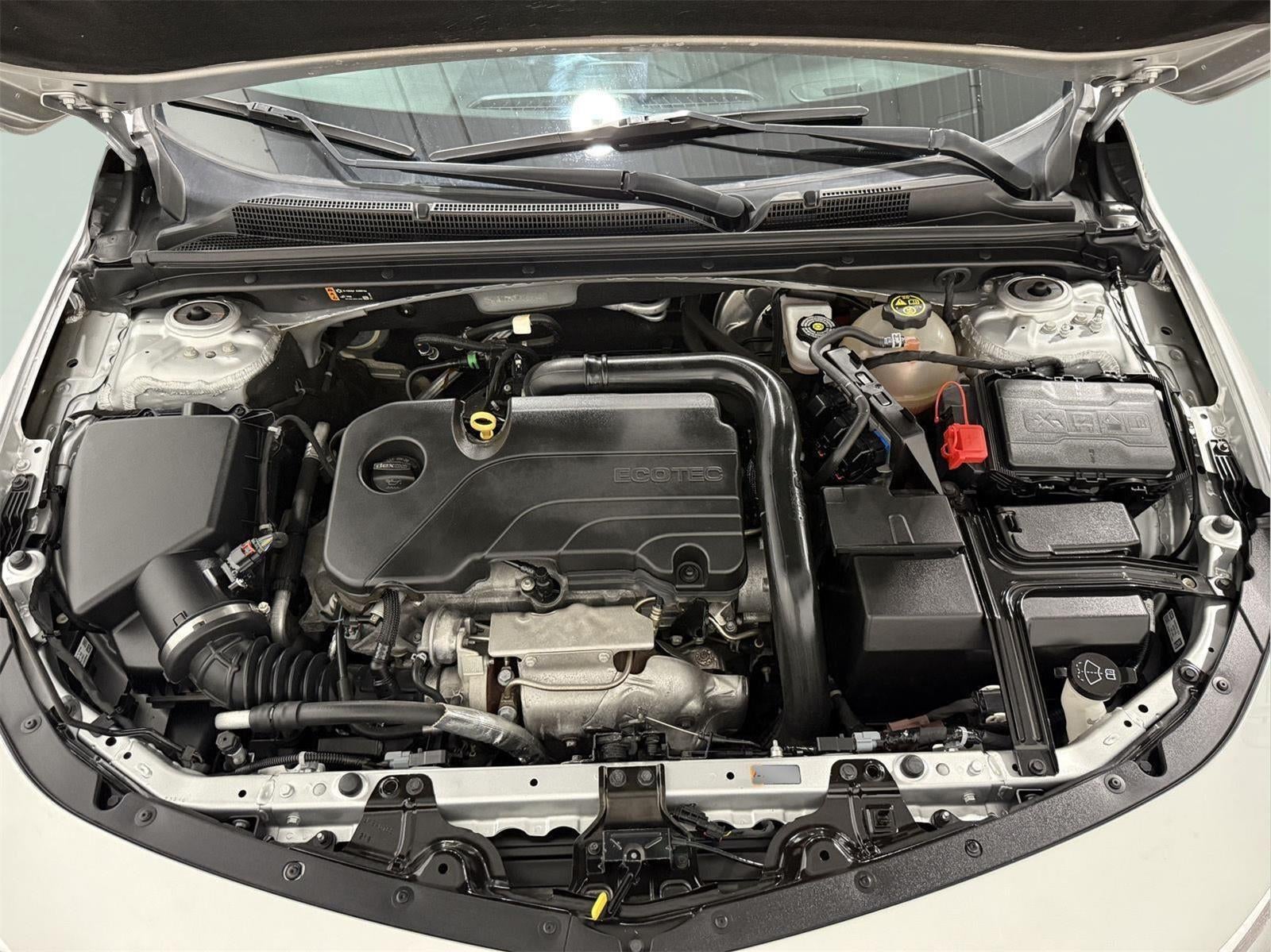2021 Chevrolet Malibu FWD LT