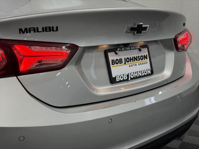 2021 Chevrolet Malibu FWD LT