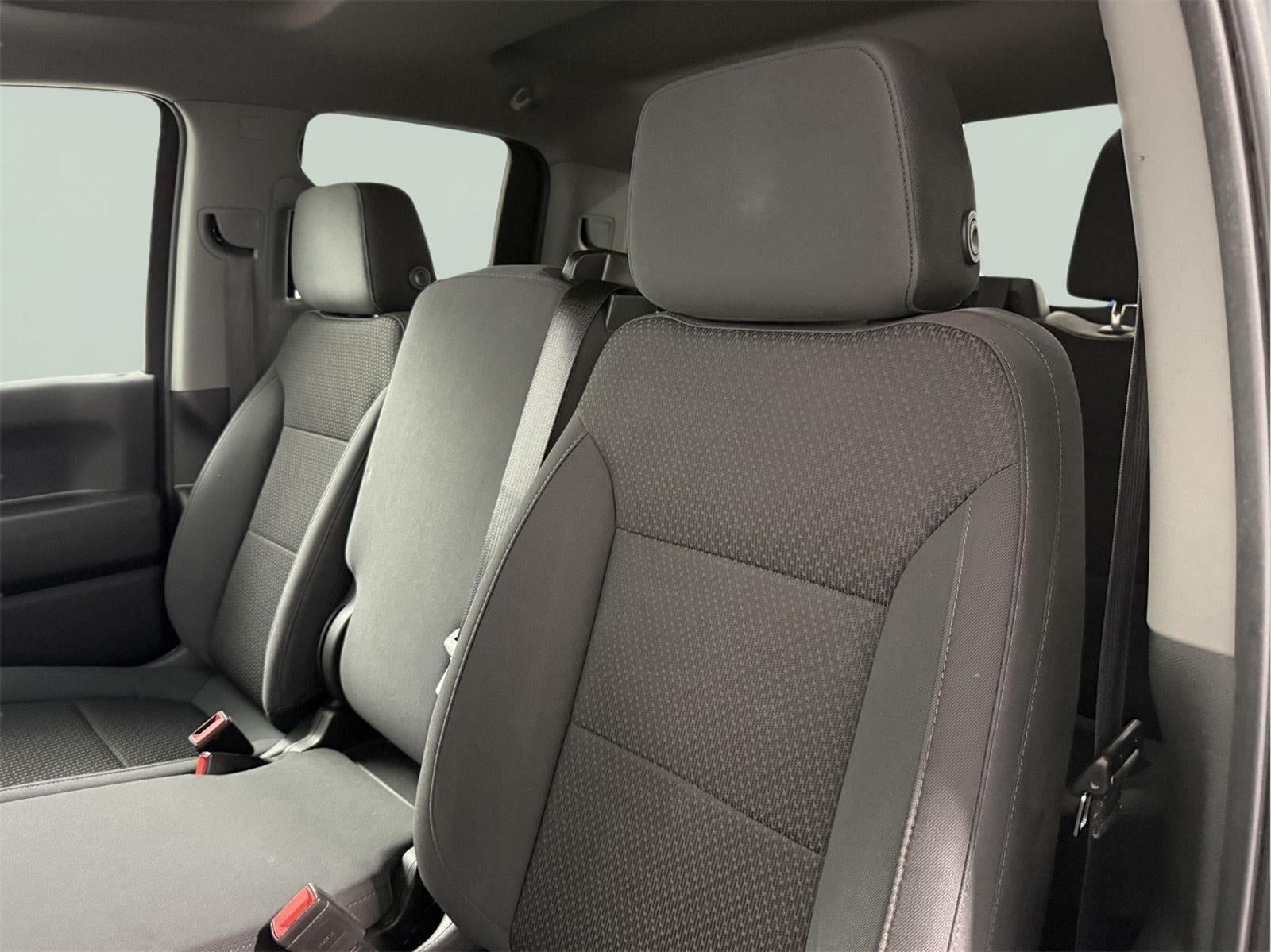 2020 Chevrolet Silverado 1500 4WD Double Cab Standard Bed Custom