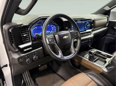 2023 Chevrolet Silverado 1500 4WD Crew Cab Standard Bed High Country
