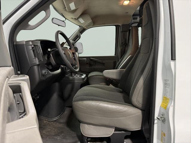 2024 Chevrolet Express Cargo RWD 2500 Regular Wheelbase WT