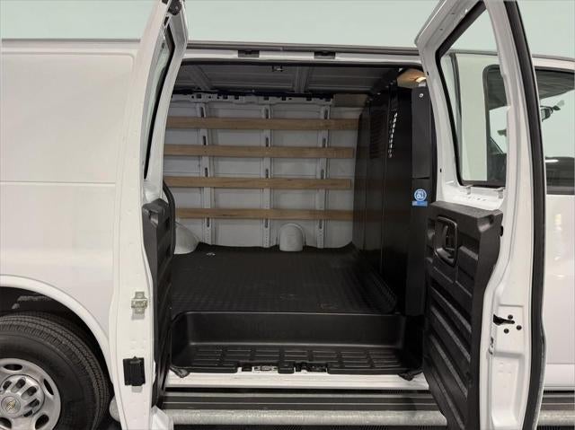 2024 Chevrolet Express Cargo RWD 2500 Regular Wheelbase WT