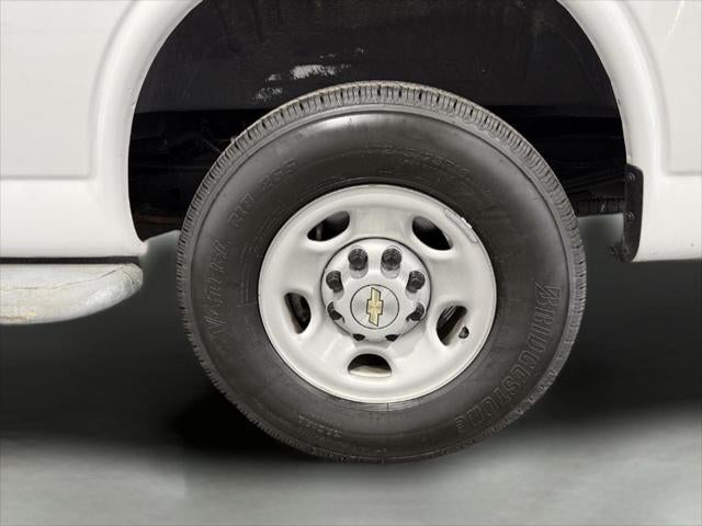 2024 Chevrolet Express Cargo RWD 2500 Regular Wheelbase WT