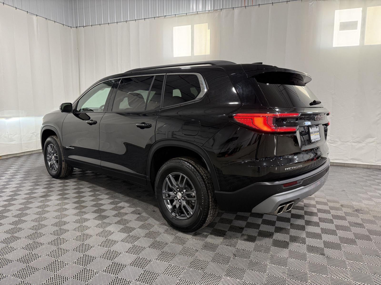 2025 GMC Acadia FWD Elevation