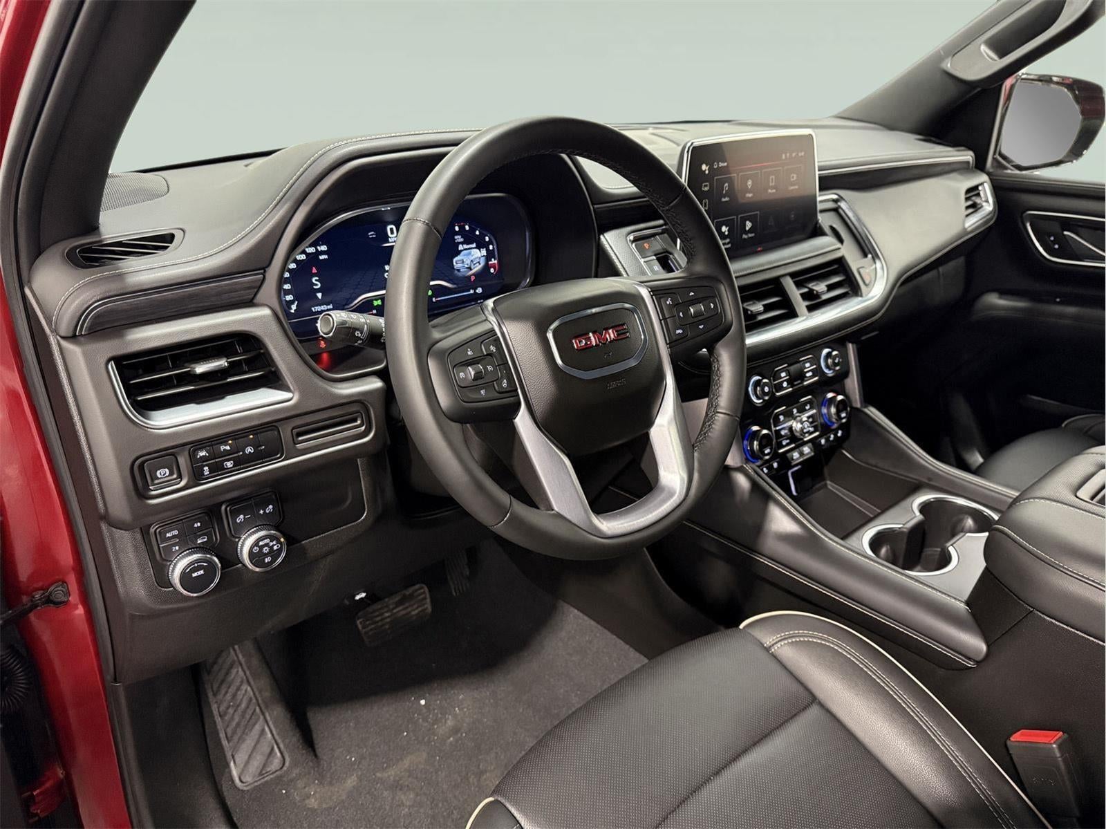 2024 GMC Yukon XL 4WD SLT