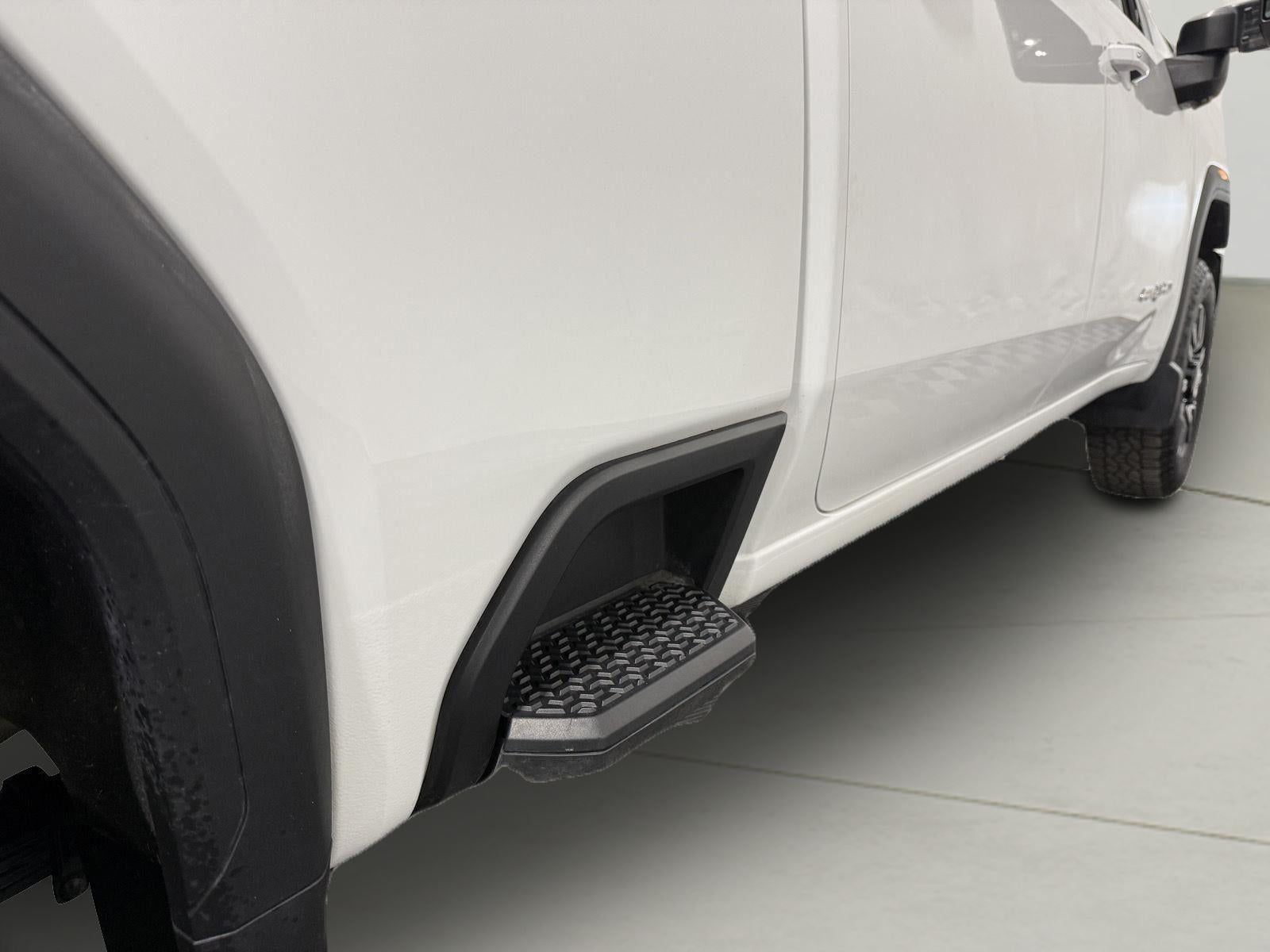 2023 GMC Sierra 2500HD AT4