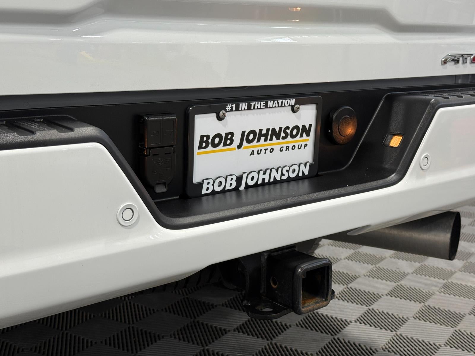 2025 GMC Sierra 2500HD 4WD Crew Cab Standard Bed AT4