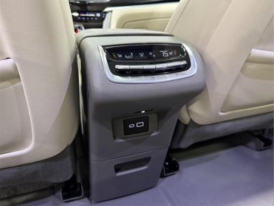 2025 Cadillac XT6 AWD Premium Luxury